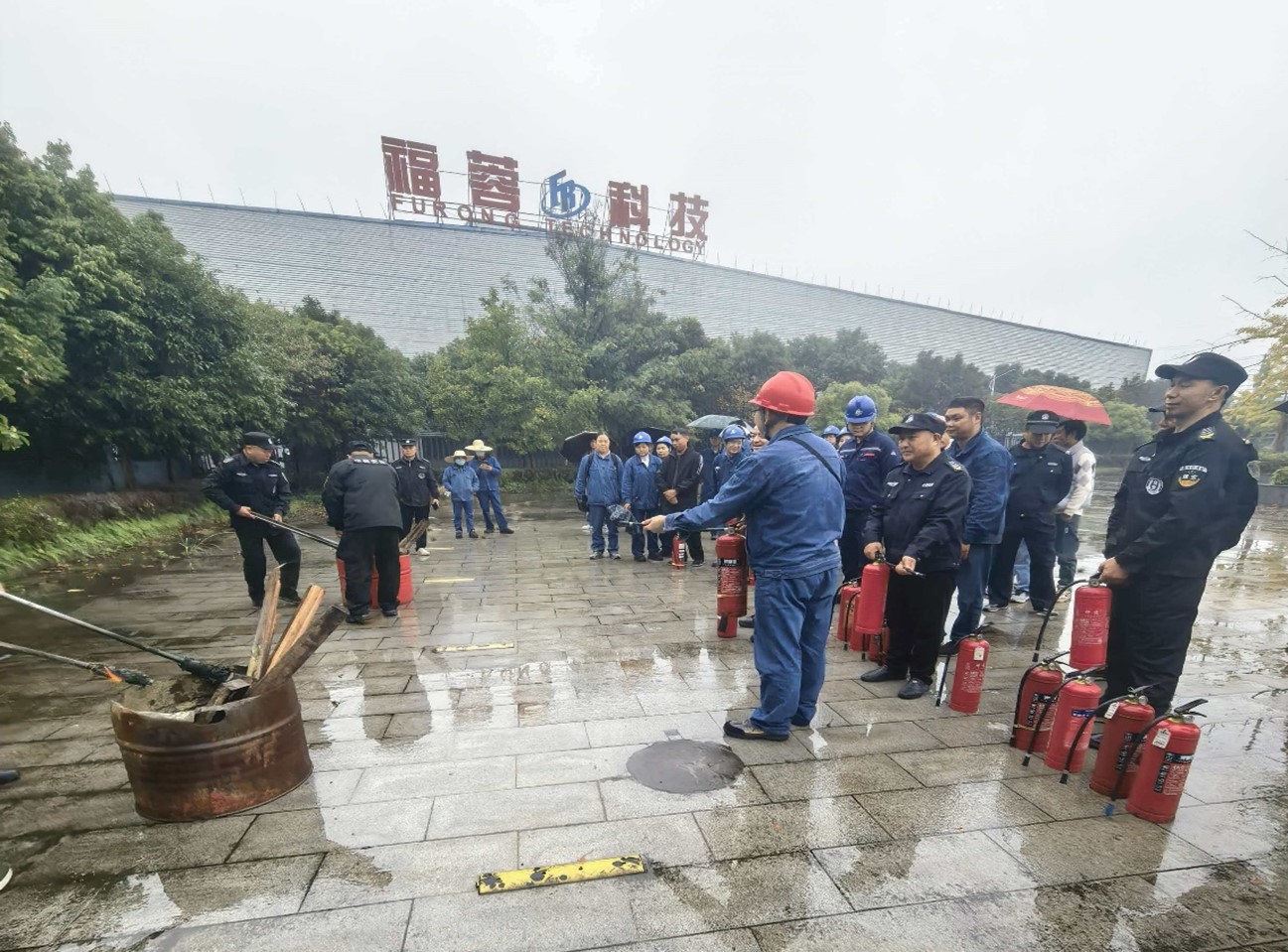 公司组织开展消防安全月系列活动